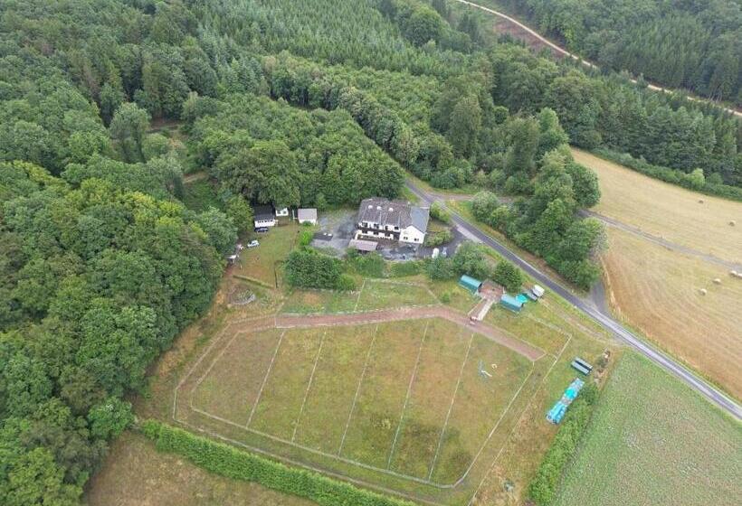 פנסיון Haus Nirgendwo