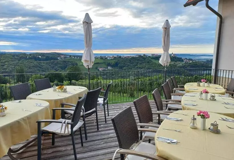 Majatalo Winzerzimmer Scharl