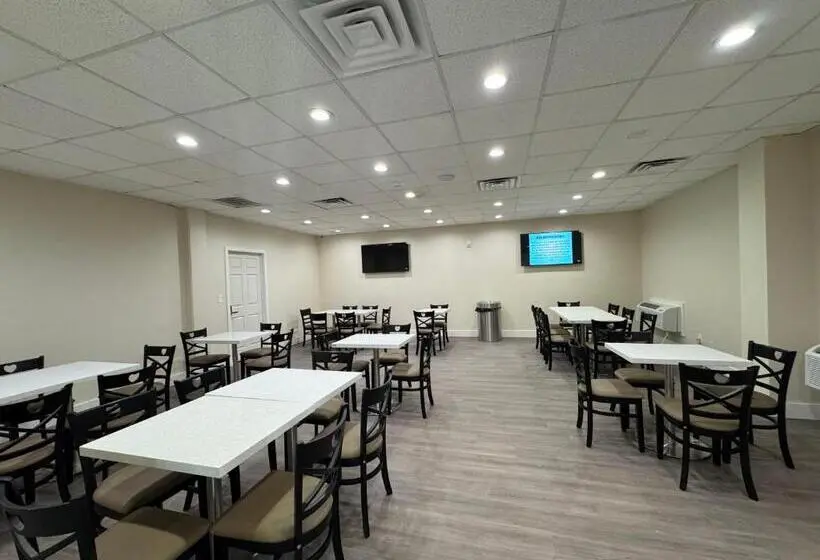 هاستل Baymont By Wyndham Corpus Christi Airport