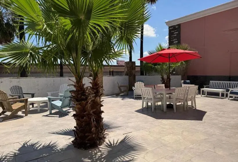 هاستل Baymont By Wyndham Corpus Christi Airport