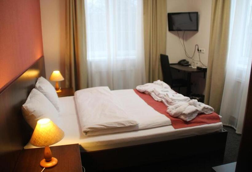 Aamiaismajoitus (B&B) Shelter