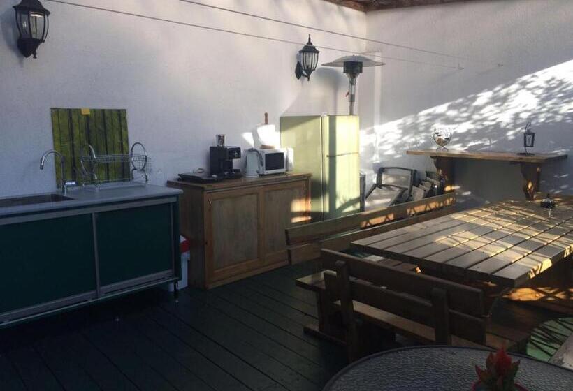 پانسیون Viesu Nams Mežu 13