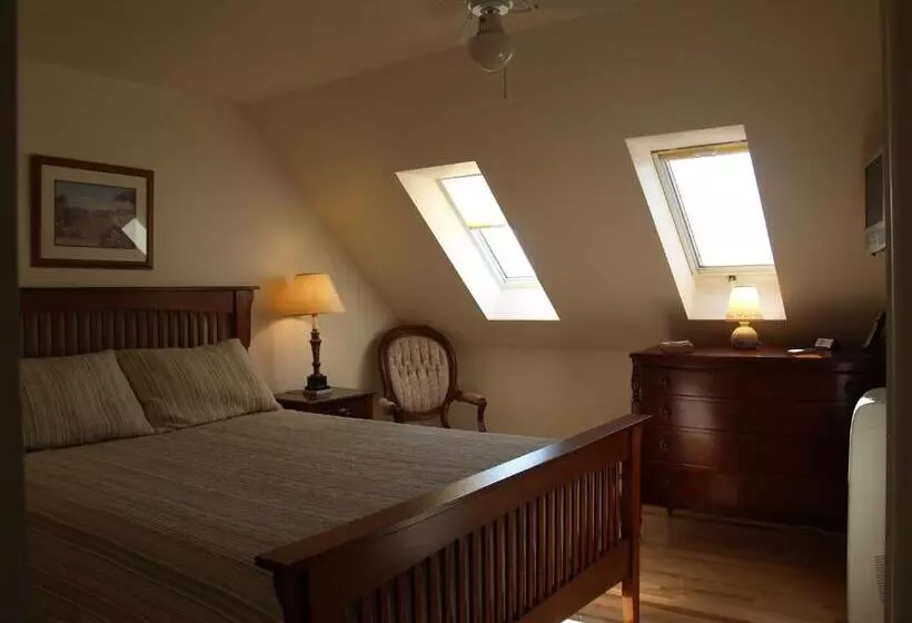 Bakers Chest B&b
