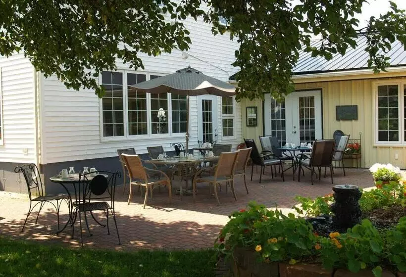 Bakers Chest B&b