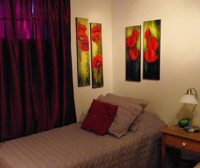 مبيت وإفطار Atelier Galerie Anne Drouin Peinture & Pension