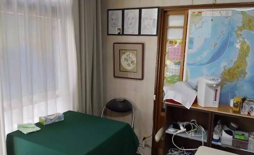 تختخواب و صبحانه Dormitory L   Hostel