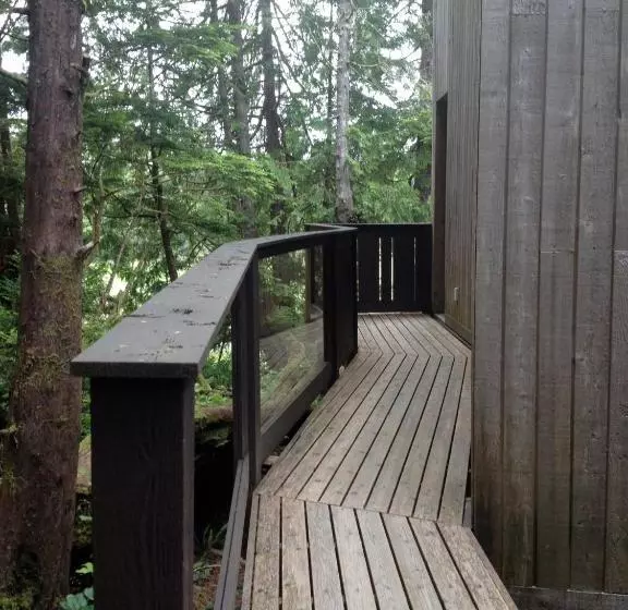 تختخواب و صبحانه Hyphocus Inn