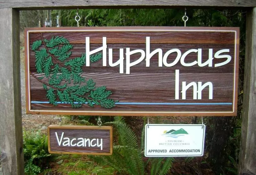 تختخواب و صبحانه Hyphocus Inn