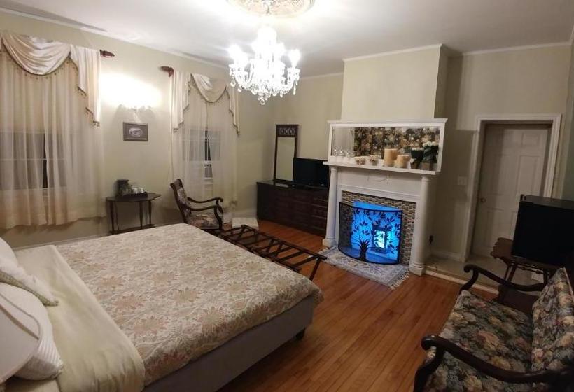 تختخواب و صبحانه Inn On Frederick