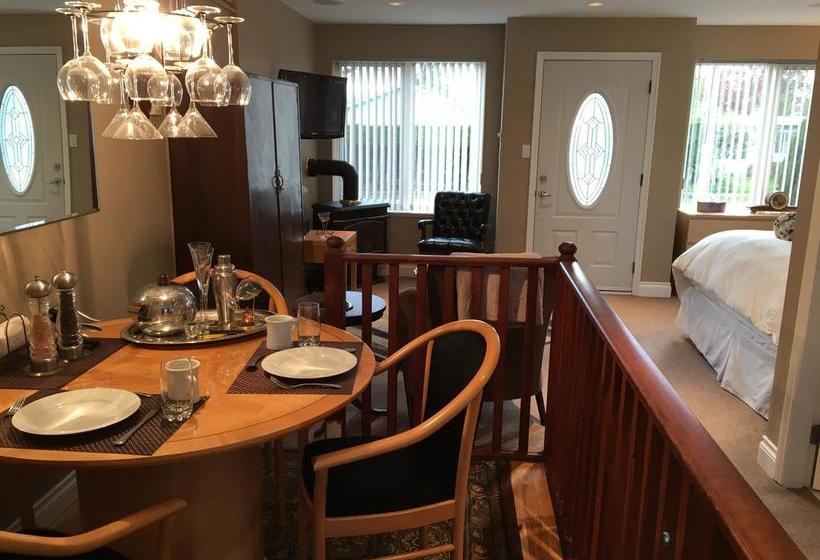 مبيت وإفطار Corbett Guest Suites