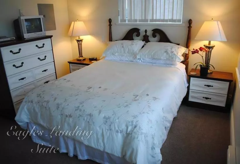 Aamiaismajoitus (B&B) Corbett Guest Suites