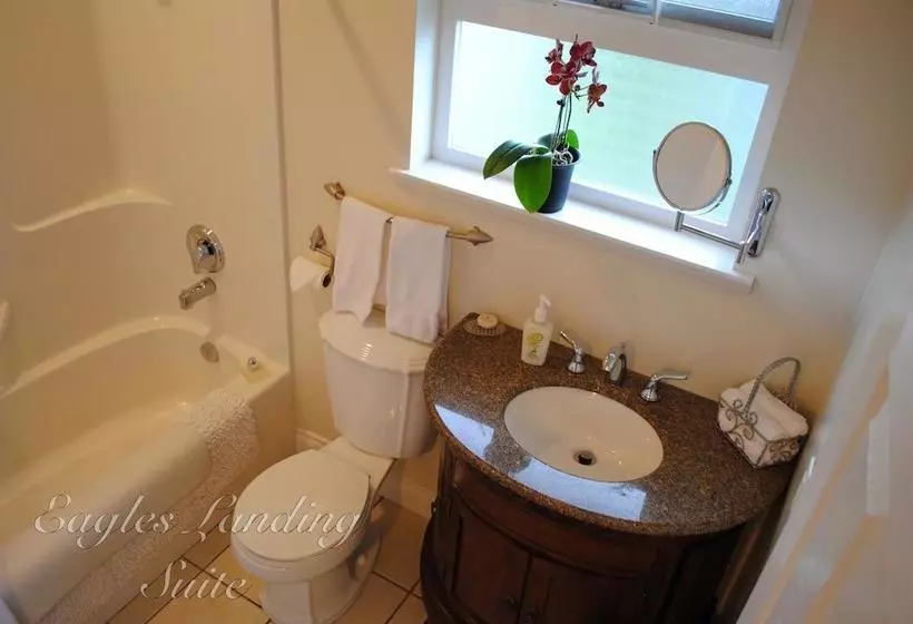 Aamiaismajoitus (B&B) Corbett Guest Suites