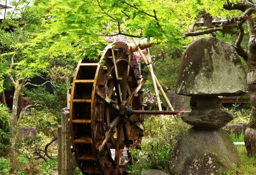 旅館 Hohoemino Kuyufu Tsuruya