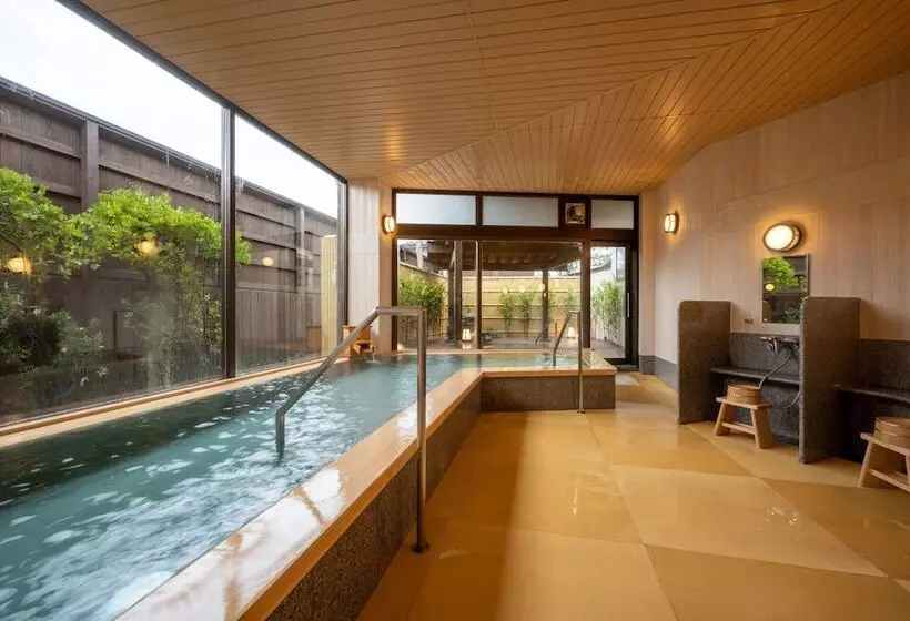 旅館 Hohoemino Kuyufu Tsuruya