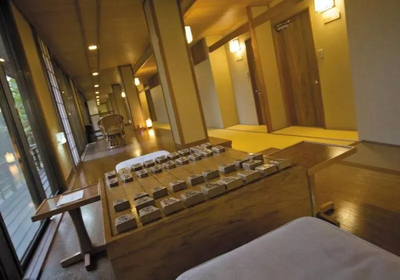 旅館 Hohoemino Kuyufu Tsuruya