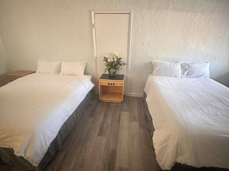 모텔 Beach Front Resort