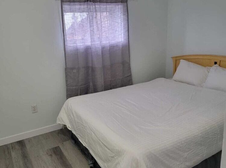 모텔 Beach Front Resort