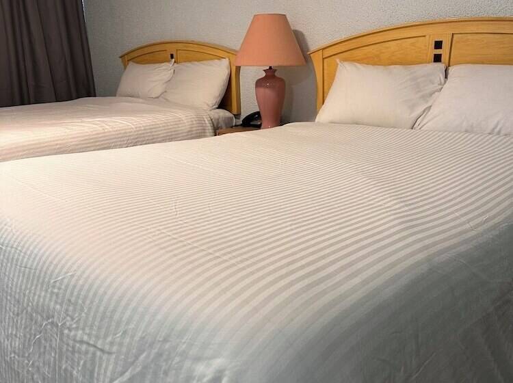 모텔 Beach Front Resort