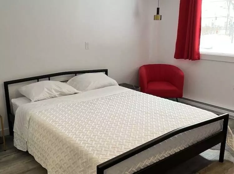 Motel Champlain
