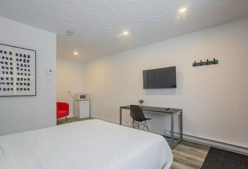 Motel Champlain