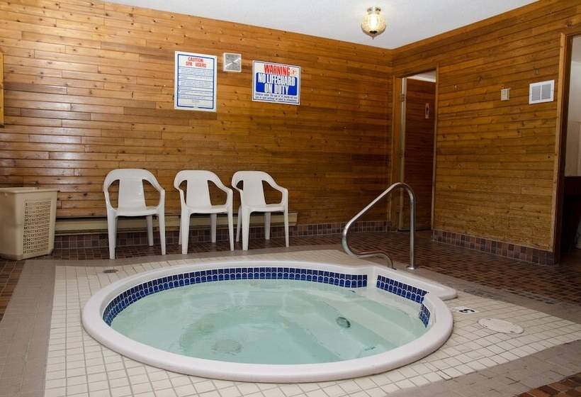 مُتل Swiss Village Inn