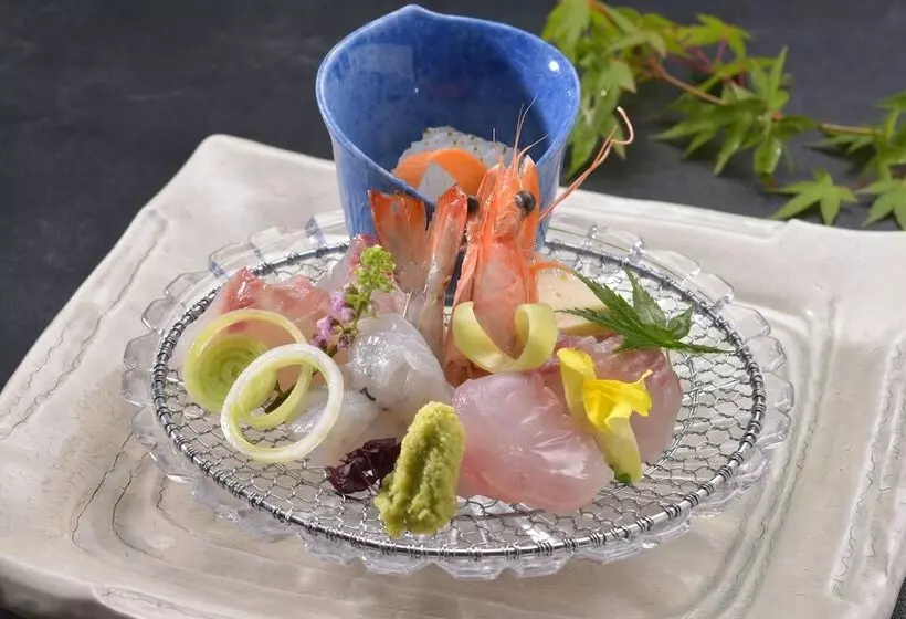 旅館 Kagiya