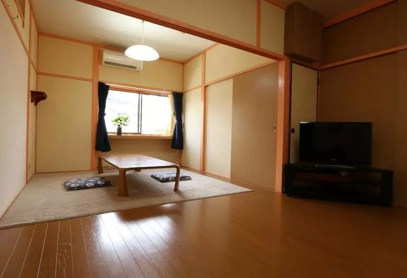 旅館 Tozanguchi Onsen