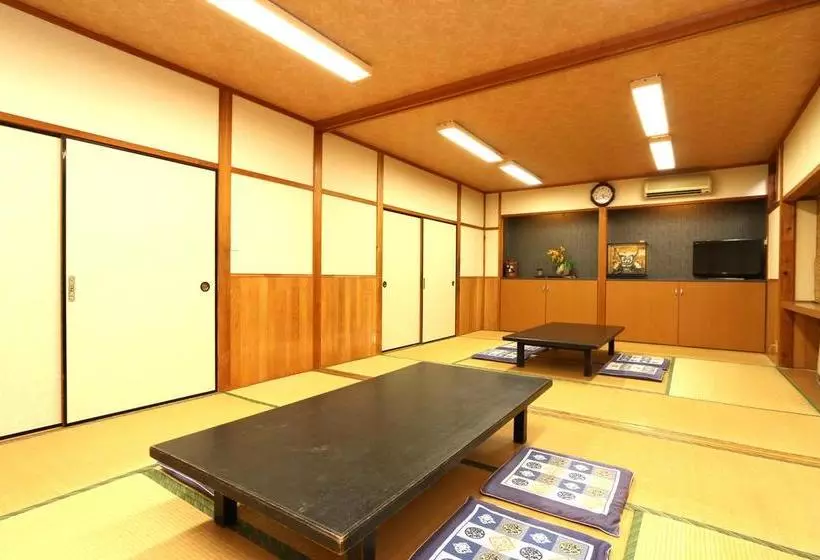 旅館 Tozanguchi Onsen