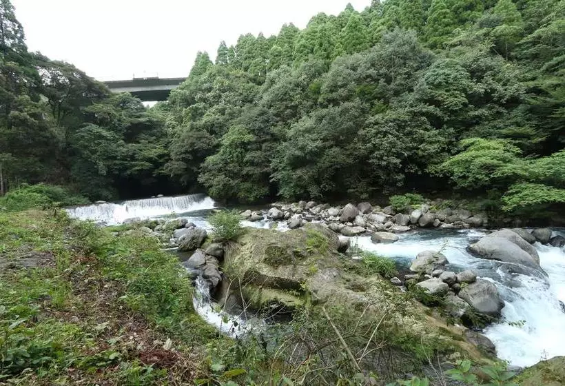 旅館 Tozanguchi Onsen