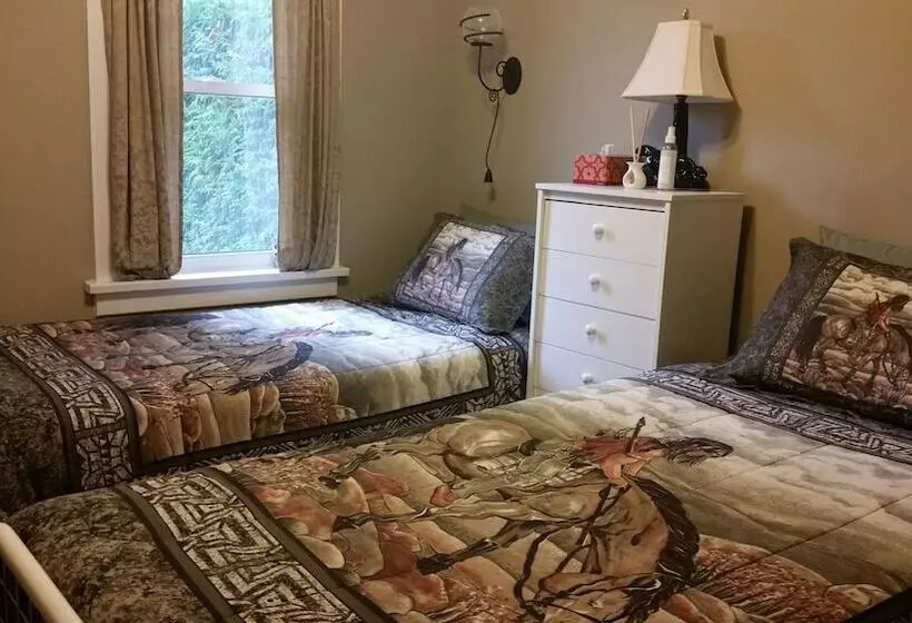 Susan S Sanctuary Bed & Breakfast