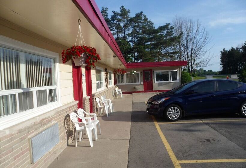 The Silver Birch Motel