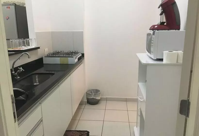 Hotelli Apartamento Beach Living
