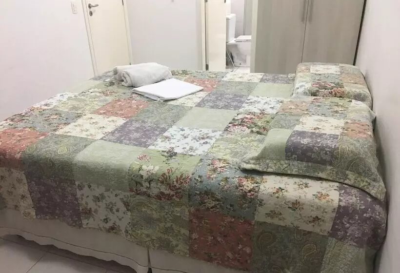 Hotelli Apartamento Beach Living