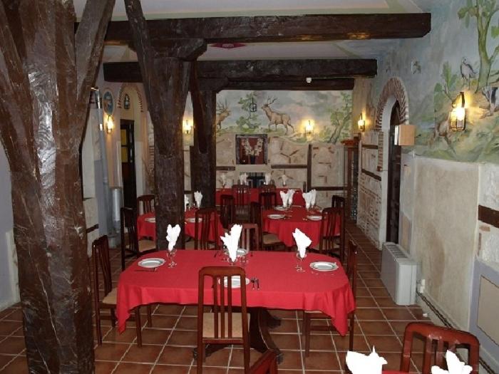 هاستل La Mesnadita