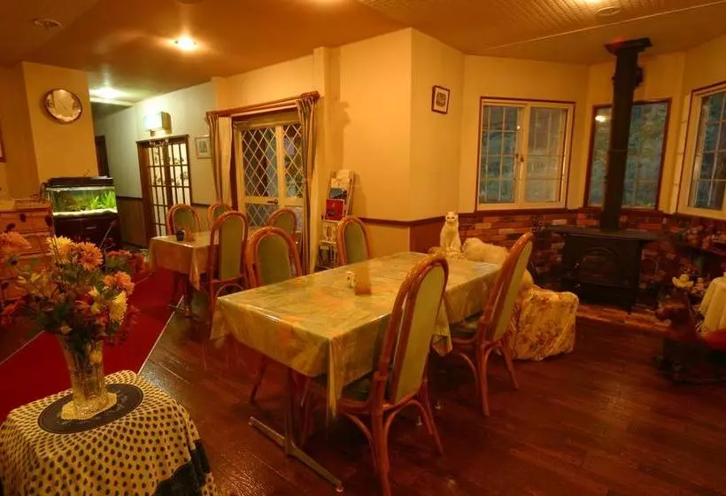 Aamiaismajoitus (B&B) Natural House Pure 21