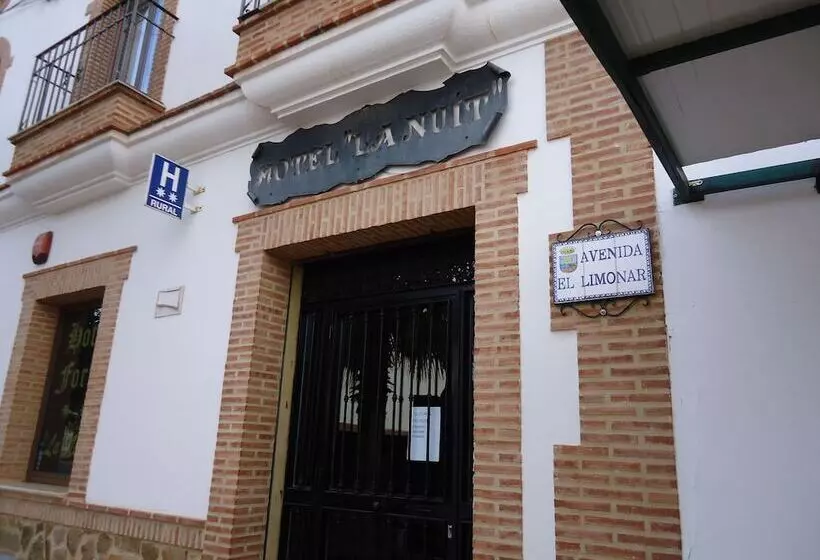 ホテル Antequera Rural Fortes La Nuit