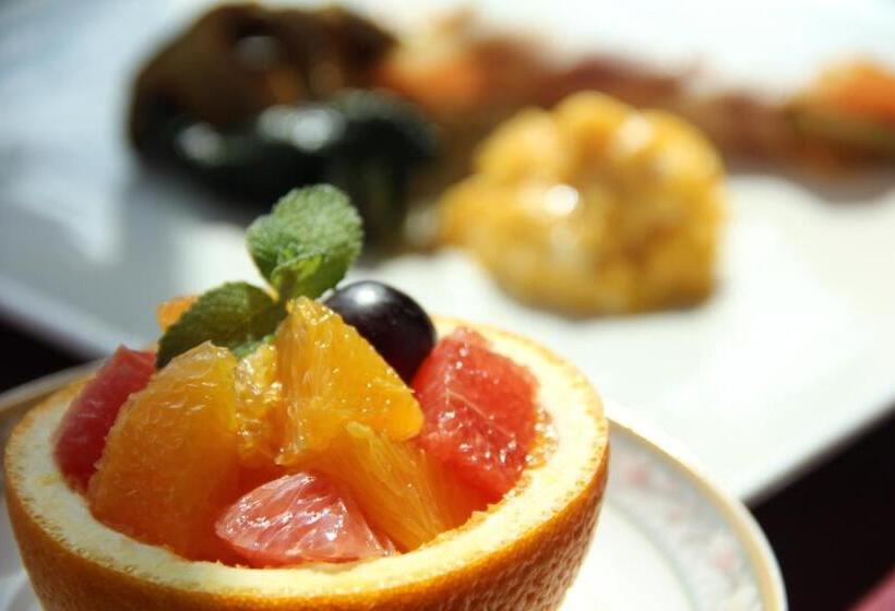 Отель Belle Cour Inomata