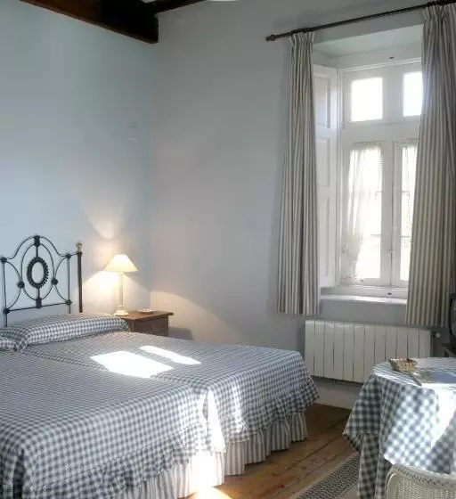 هتل Casona El Arral