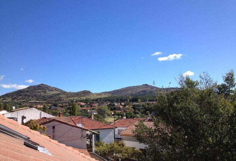 فندق El Colorín