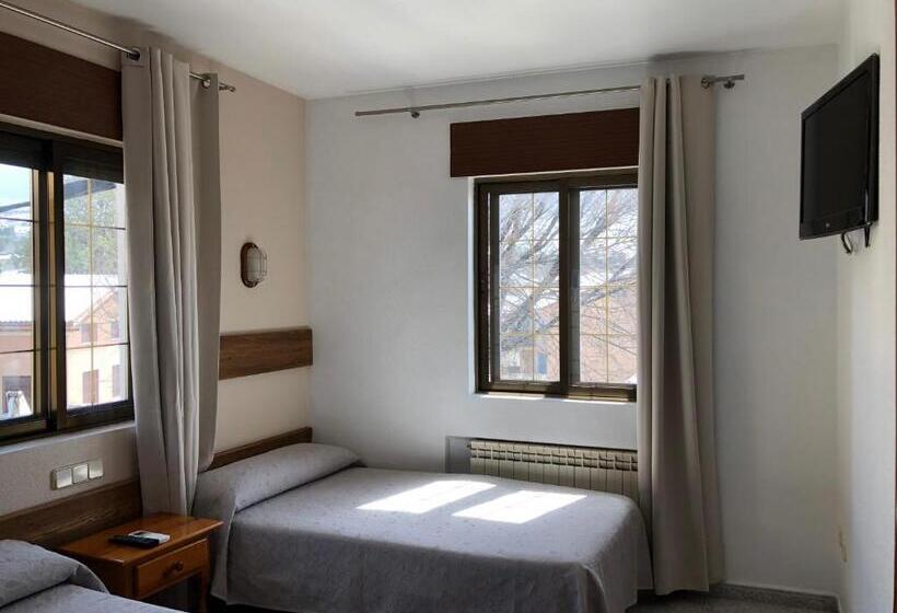 فندق El Colorín