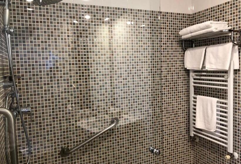 فندق El Colorín