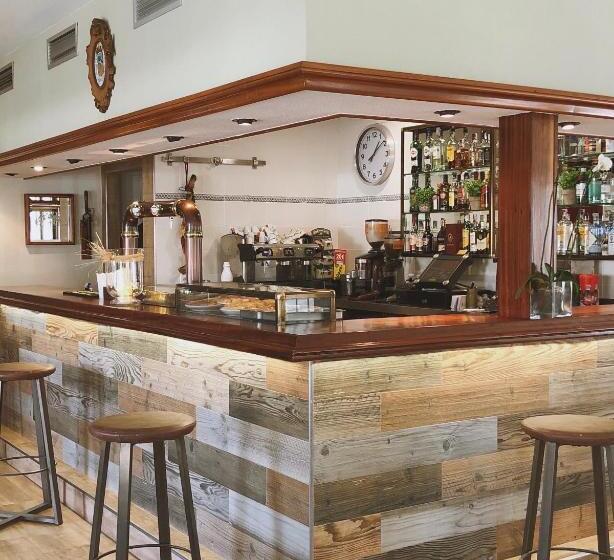 فندق El Colorín