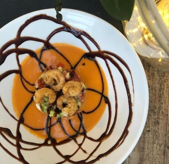 فندق El Colorín