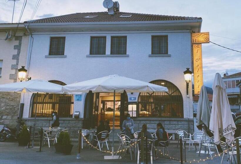 فندق El Colorín