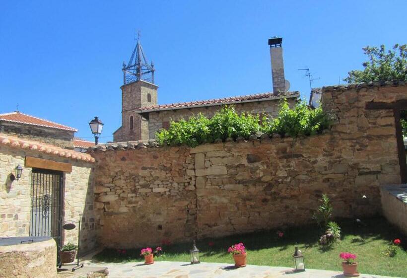 هتل La Posada De Toribia