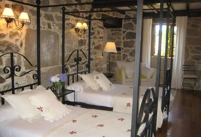 هتل Pazo A Freiria