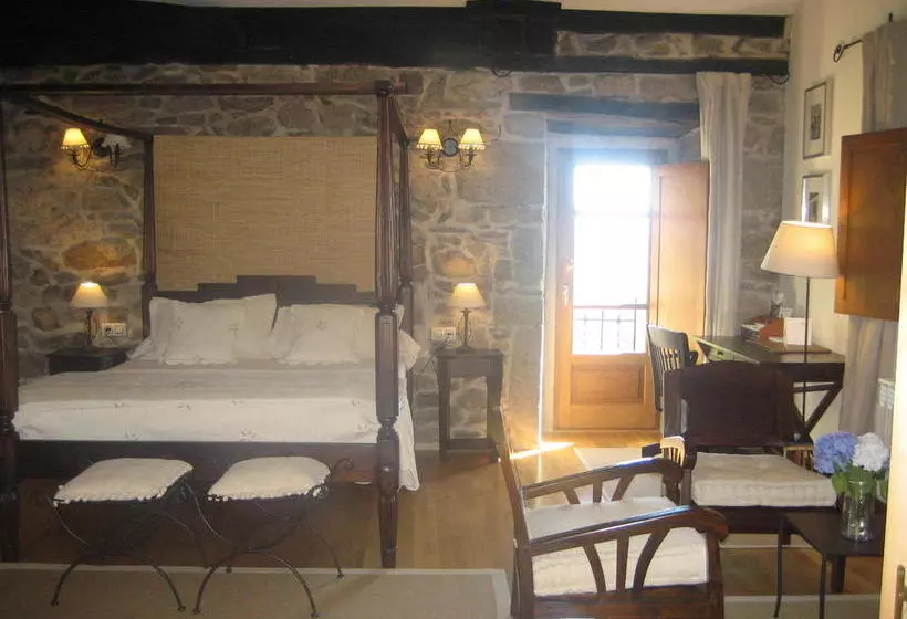هتل Pazo A Freiria
