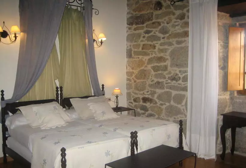 هتل Pazo A Freiria