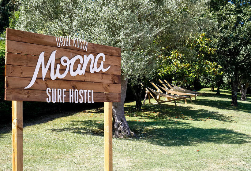 Moana Surf Hostel