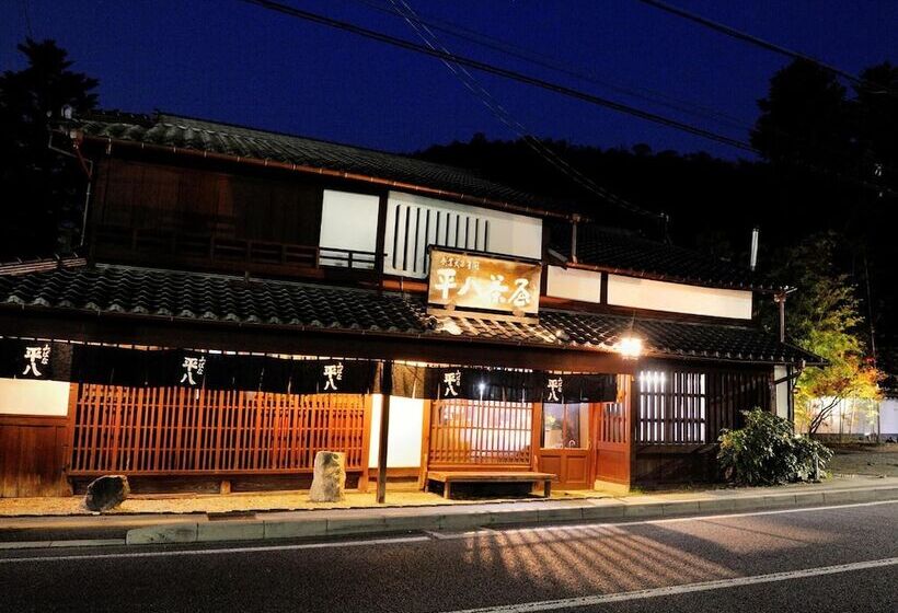 Ryokan Heihachi Tea House Inn